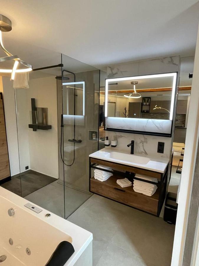 Flow Apartments Trogmann Living - Open Space Meran Buitenkant foto